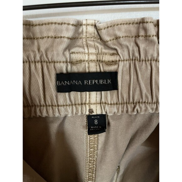 Banana Republic High Rose Straight Cargo Pants, Tan, Classic Camel Color Size 8P - Picture 8 of 10